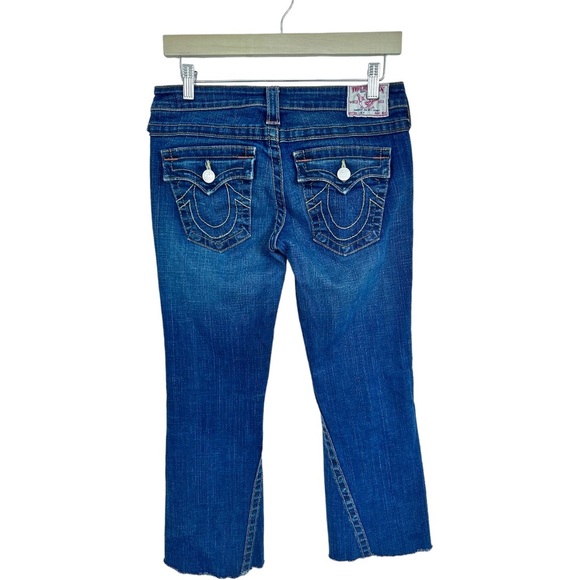 True Religion Joey Flare Cut-Off Crop Jeans Medium Wash Size 29 - Picture 3 of 10
